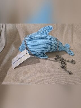 NWT Tommy Bahama Baby Blue Woven Wicker Dolphin Crossbody Novelty Purse